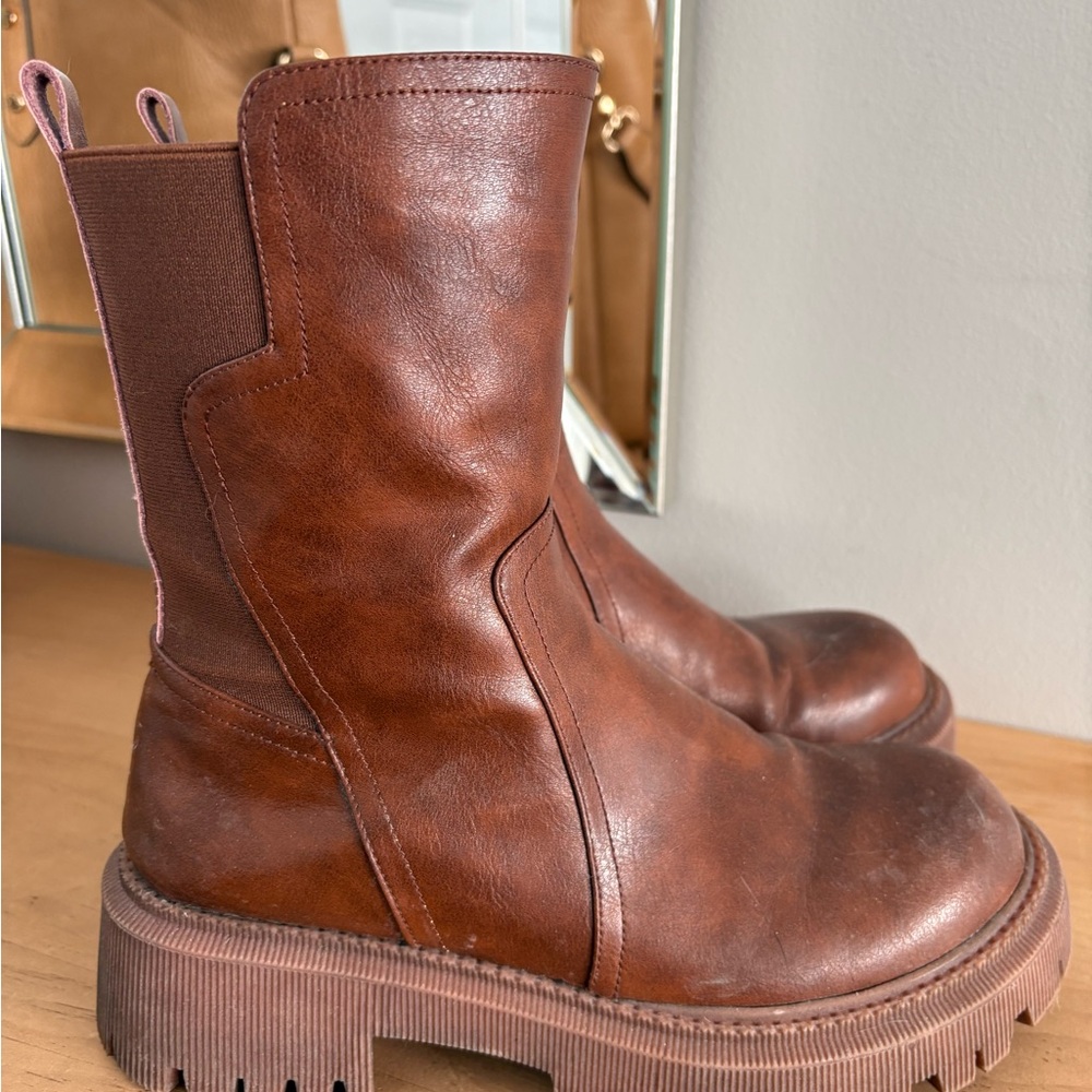 Like new Brown Leather Ankle Boots
